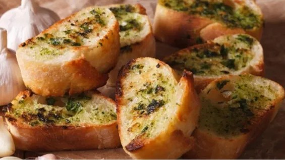 Evdə hazırlanan sarımsaq çörəyi resepti