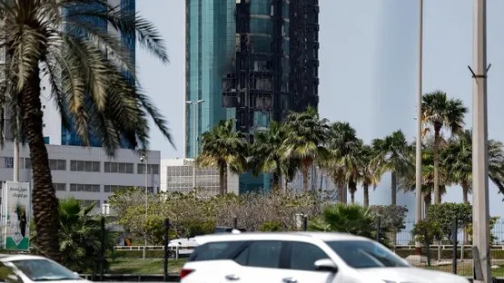 İranın Bəhreynin neft kompleksinə hücumu yanğına və ziyana səbəb olub