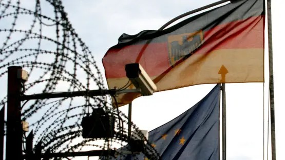 Almaniya səfirlik işçilərini müvəqqəti olaraq İraqdan çıxarır