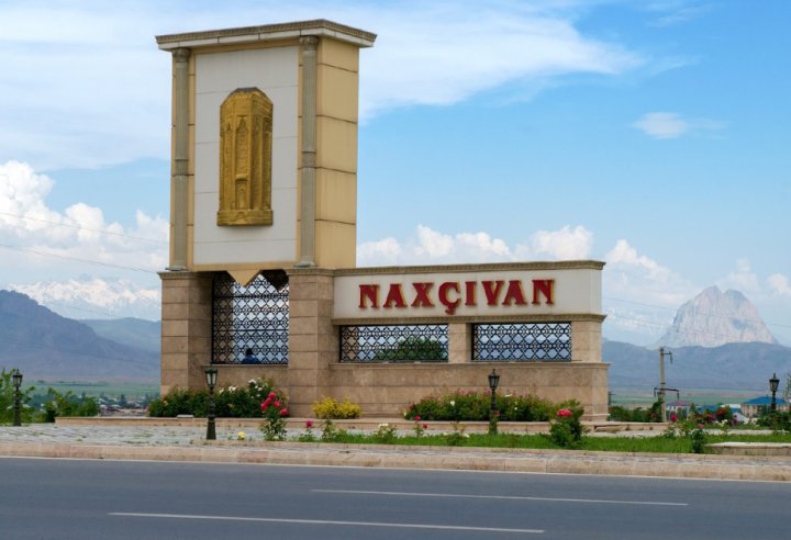 Prezident Naxçıvan Konstitusiyasına dəyişiklikləri təsdiqləyib