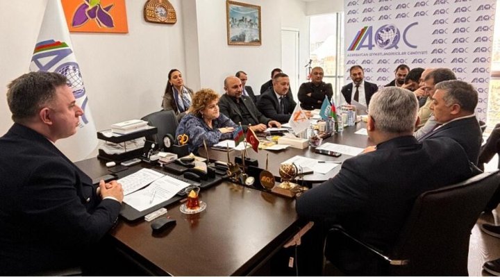 Tanınmış ekspertlər AQC-ni seçib