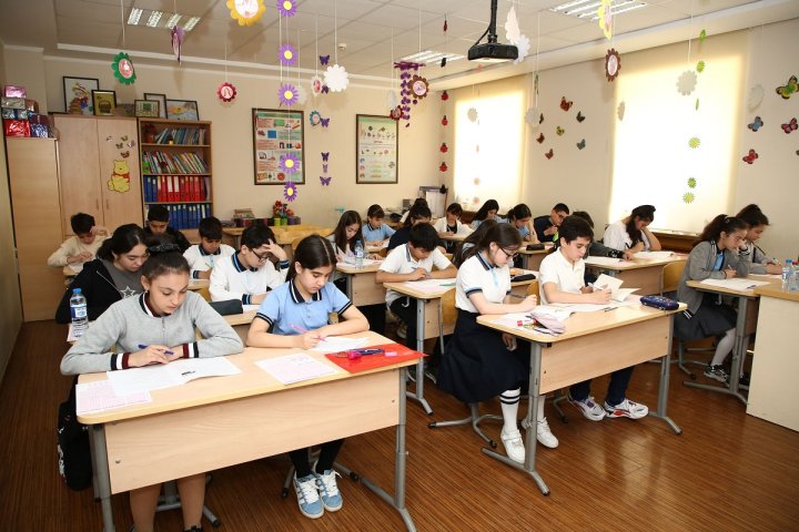 Məktəblərdə 11 gün dərs olmayacaq