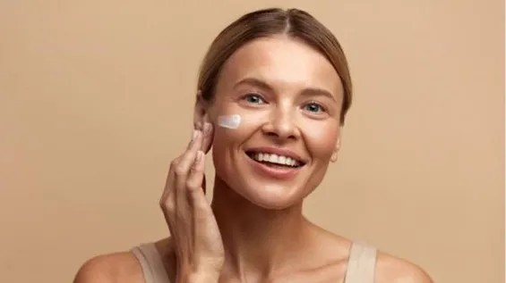 Silikon: Dəri üçün faydalarını aşkarlayan əlavə