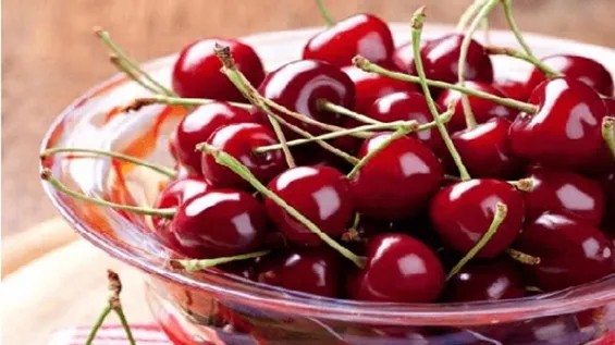 5 yaz meyvəsi: İltihaba qarşı təbii silahınız