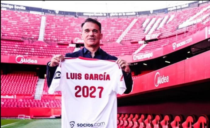 “Sevilya”ya yeni baş məşqçi təyin olunub