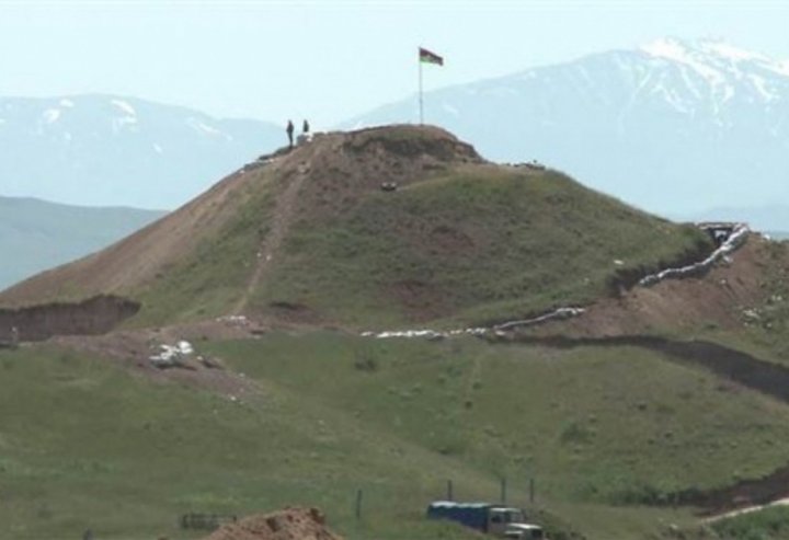 Aprel döyüşlərindən 10 il keçir