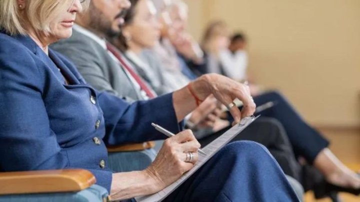 Qadın və kişilər üçün bərabər maaş məcburi olacaq