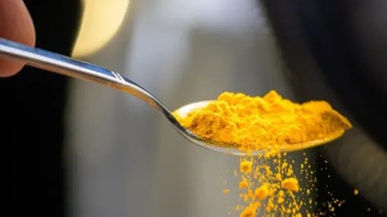 Sarıkök: Əsas faydalarına baxmayaraq qan təzyiqinə məhdud təsiri