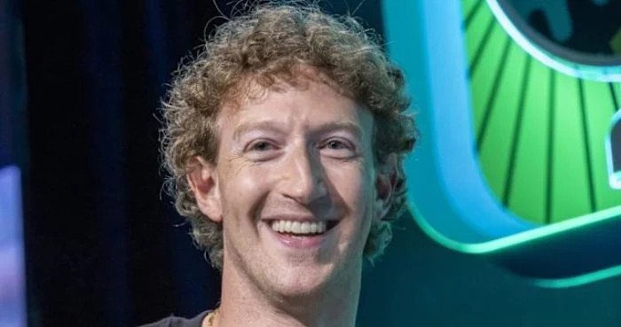 Mark Zuckerberg Meta işçiləri ilə qarşılıqlı əlaqə qurmaq üçün özünün süni intellekt klonunu yaradır